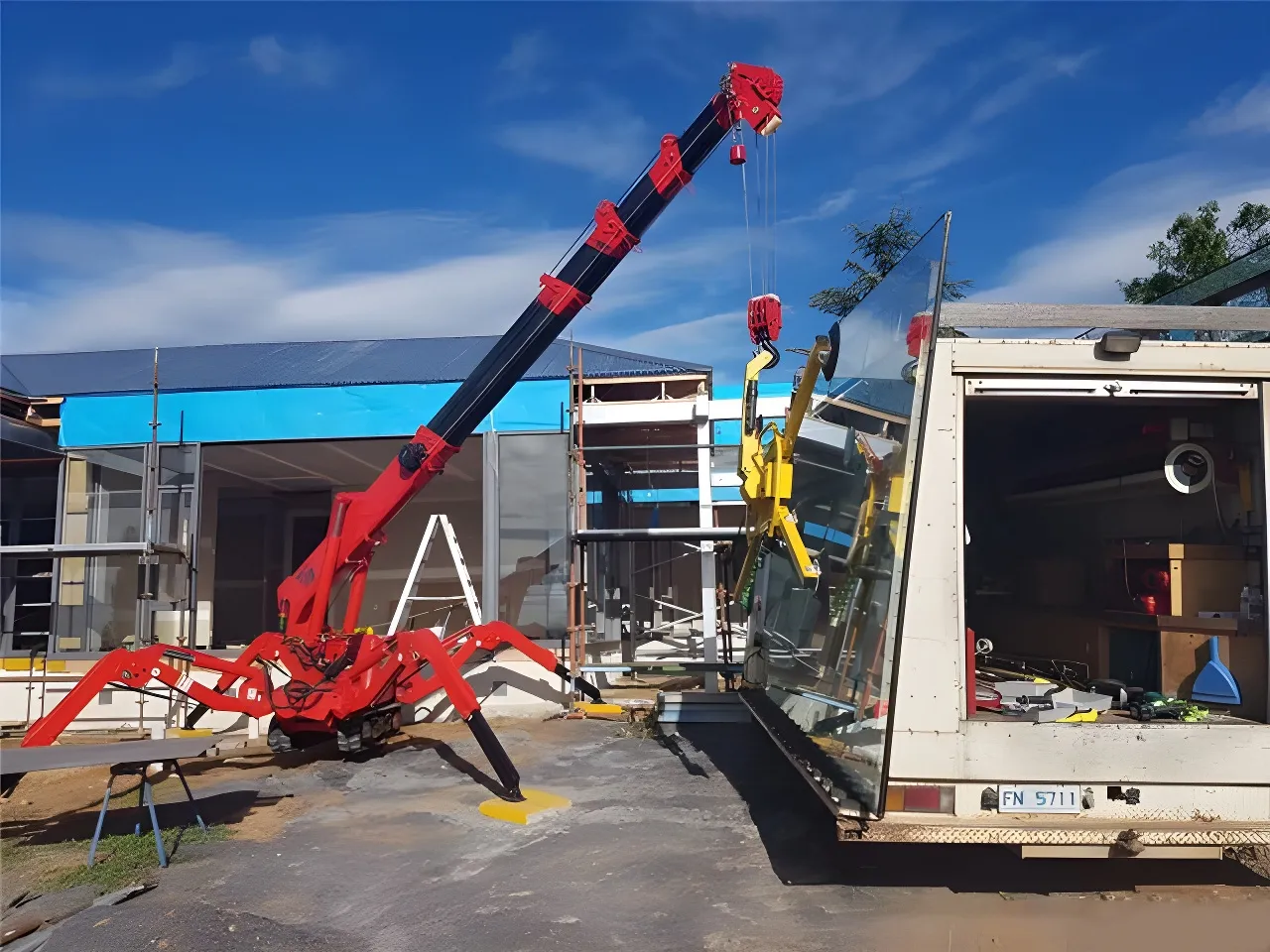 Spider Crane Attachments: Turning One Compact Crane into Multiple Working Solutions(Image2)